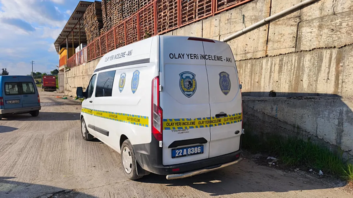 Sokak ortasında kanlı infaz: Kan davası için 8 yıl beklemiş! Cezaevinden çıktıktan 1 hafta sonra… Sokak ortasında kanlı infaz: Kan davası için 8 yıl beklemiş! Cezaevinden çıktıktan 1 hafta sonra…