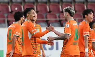 Alanyaspor, Amedspor’u 4 golle geçti!