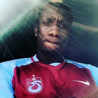 Kasımpaşalı Diagne’den Trabzonspor formalı paylaşım
