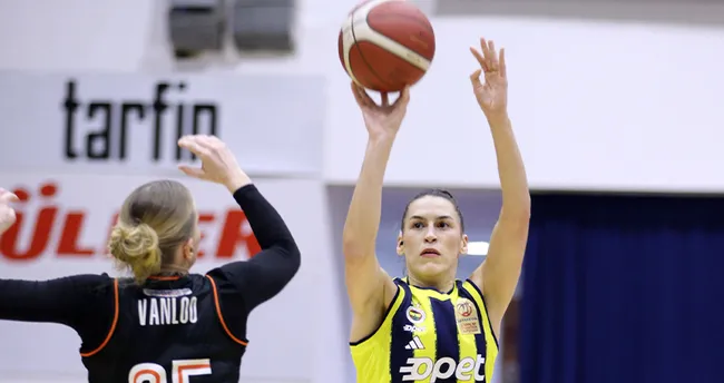Fenerbahçe Opet, ÇBK Mersin’e takılmadı!