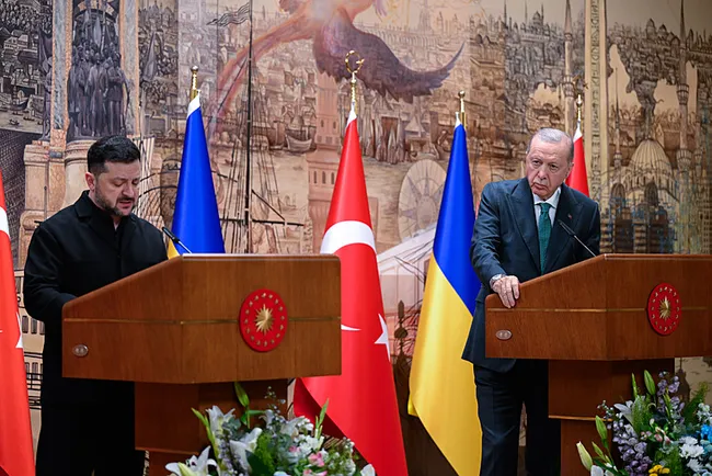 son-dakika-i-dolmabahcede-kritik-ukrayna-zirvesi-baskan-erdogan-baris-icin-her-turlu-gayrete-haziriz-1793465683187.jpg (800×534)