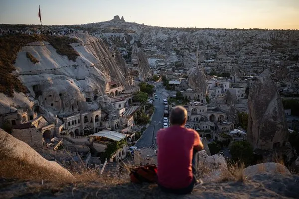 nisanda-turizm-ruzgari-geceleme-sayisi-16-milyonu-asti-1749813273772.jpeg