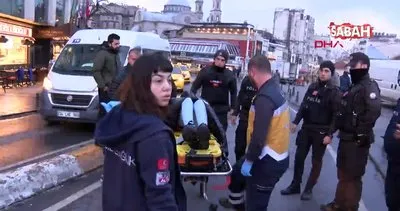 Taksim Meydanı’nda taksinin çarptığı kadının elini bir an olsun bırakmadı | Video