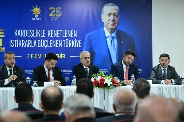 istanbulu-avrupaya-baglayacak-yht-aciliyor-bakan-uraloglu-tarih-verdi-1790944161278.jpg