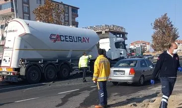 Kırşehir’de zincirleme kaza: 10 yaralı #kirsehir Kırşehir’de zincirleme kaza: 10 yaralı #kirsehir