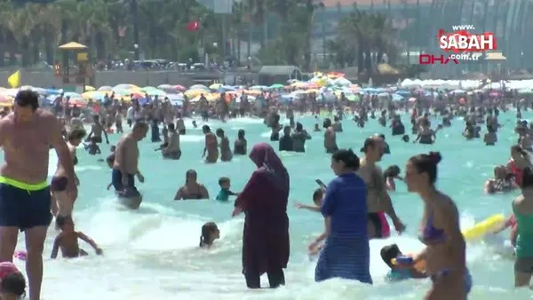 İzmir Ilıca Plajı'nda çok konuşulacak şok görüntüler | Video