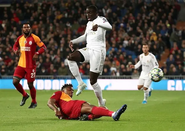 Real Madrid - Galatasaray maçı için flaş manşet! Galatasaray'la alay ettiler...