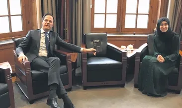 Dilara’nın kitabına Rutte’den övgü