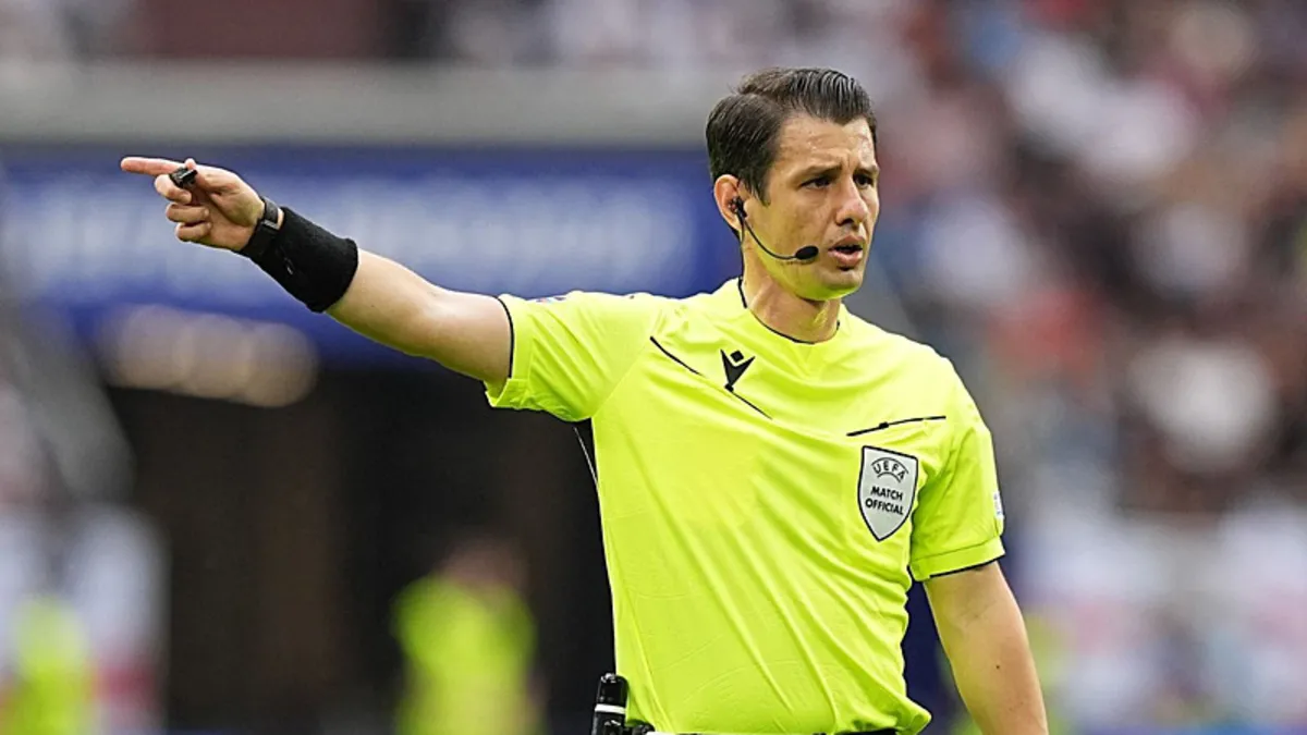 Halil Umut Meler için büyük talihsizlik! Soyunma odasından sahaya dönemedi...