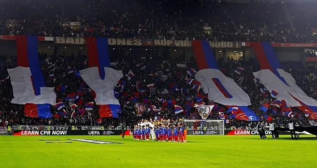Lyon düşmekten kurtuldu