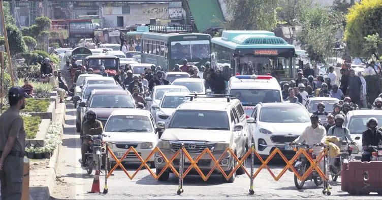 Dünyanın gözü İslamabad’da