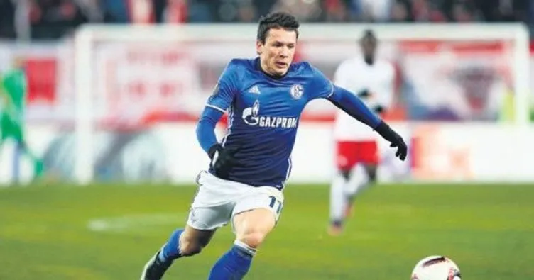 Yevhen Konoplyanka sallantıda