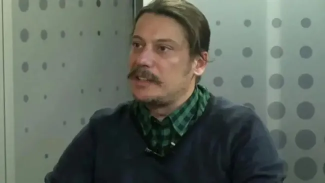 sosyal-medyada-fetonun-etki-ajanlarina-darbe-erk-acarer-ve-7-hesaba-erisim-engeli-1788543899400.jpeg Sosyal medyada FETÖ'nün etki ajanlarına darbe! O provokatörlere erişim engeli: Erk Acarer de listede