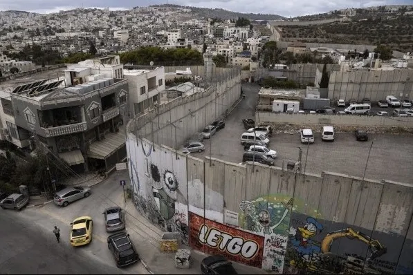 Gazze’den sonra hedef Batı Şeria: Siyonistler yeni bir işgal harekatına hazırlanıyor! Filistinliler yeniden göç ettirilecek