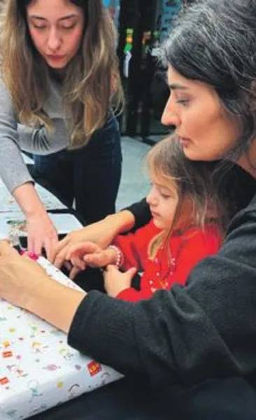 LÖSEV’den çocuklara yeni yıl sevinci