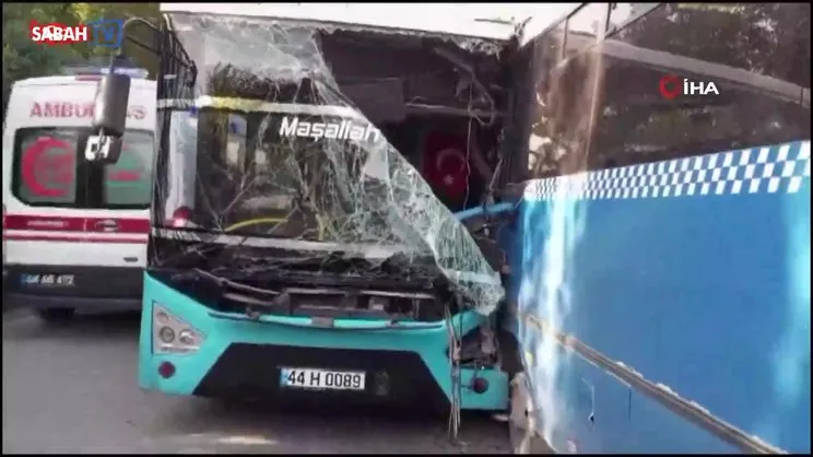 Malatya'da öğrenci servisi ile belediye otobüsü çarpıştı: Çok sayıda yaralı var | Video