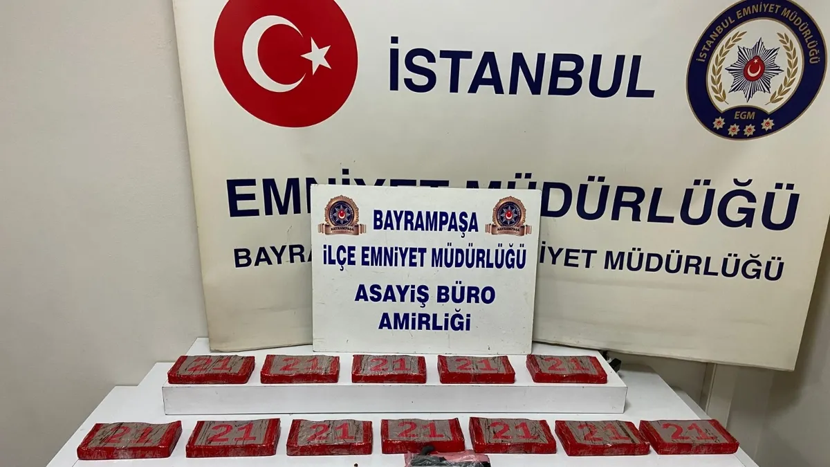 Kokain sevkiyatında suçüstü yakalandı