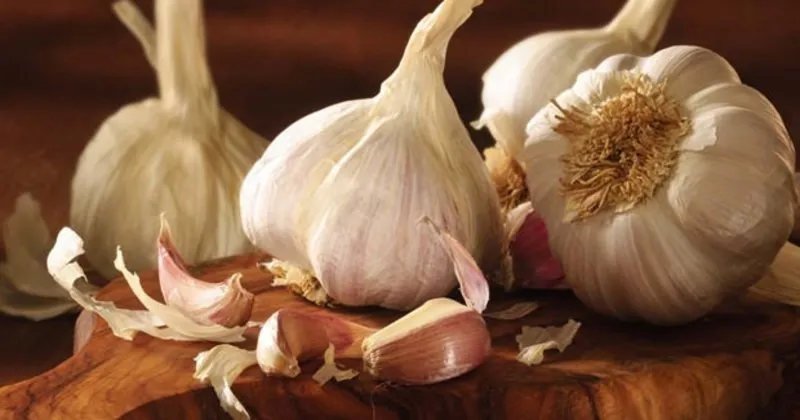 Sarimsak Tansiyonu Dusurur Mu Nasil Etkiler Tansiyon Yuksekligi Nasil Dusurulur Saglik Haberleri