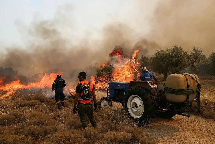 Yunanistan’da yangın kontrolden çıktı: Tahliyeler sürüyor! Daha da kötüleşebilir uyarısı...
