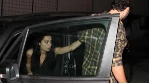 Çapkın yönetmen cezayı yedi! Yasak aşkı Şafak Pekdemir ile yakalanınca muhabire kafa atmıştı...