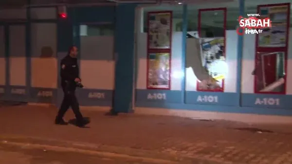 Adana'da hırsızlar marketin camını kırdığı sırada polise suçüstü yakalandı