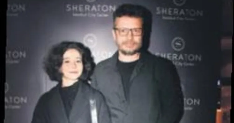 Filmde kardeşiydi sevgilisi oldu