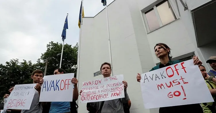 Ukraynalı polisler 5 yaşındaki çocuğu öldürmek suçundan hakim karşısında! Emniyet Müdürü istifa etti...