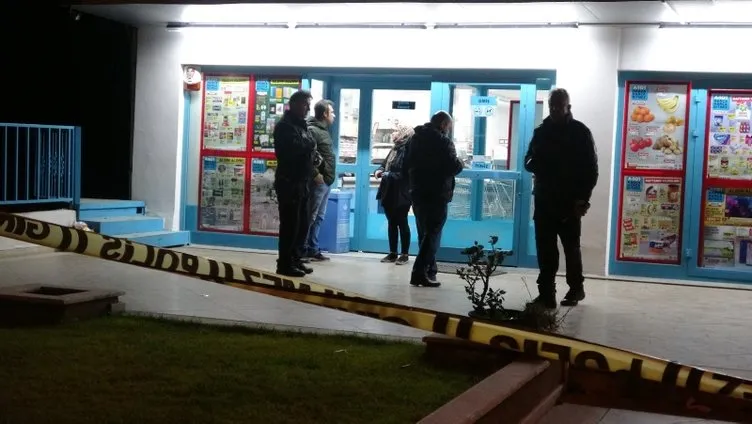 Silah ve bıçakla market çalışanlarını gasp eden zanlı tutuklandı