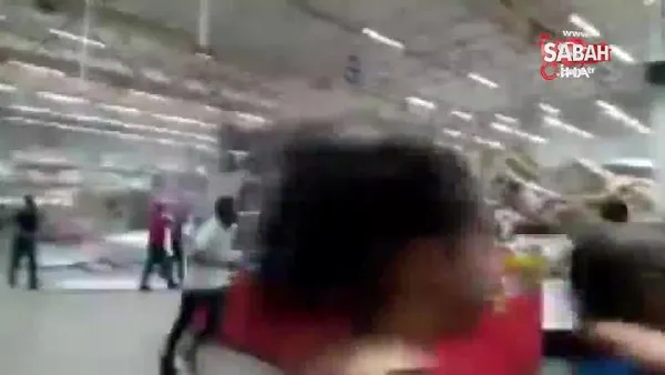 Brezilya’da süpermarket rafları domino taşı gibi devrildi: 1 ölü, 8 yaralı | Video