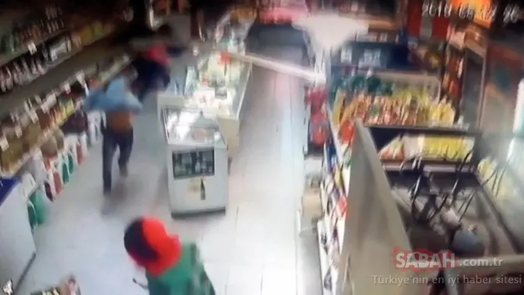 2 kadın market çalışanı, soyguncuları böyle defetti