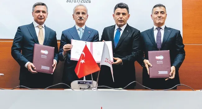 arac-muayenesinde-20-yillik-yeni-donem-basliyor-hazineye-17-milyar-dolarlik-kaynak-1785435857168.jpeg