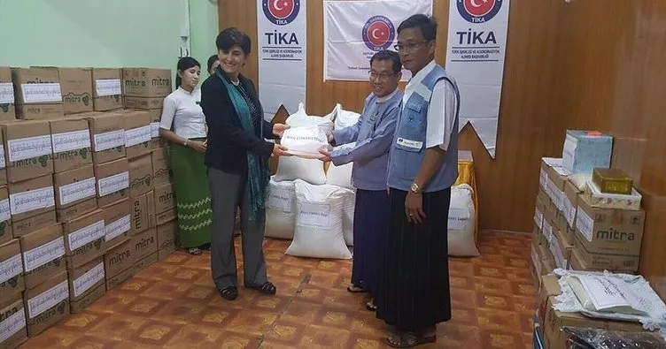 Türkiye’nin Myanmar’a yaptığı yardımların ilk bölümü ulaştı