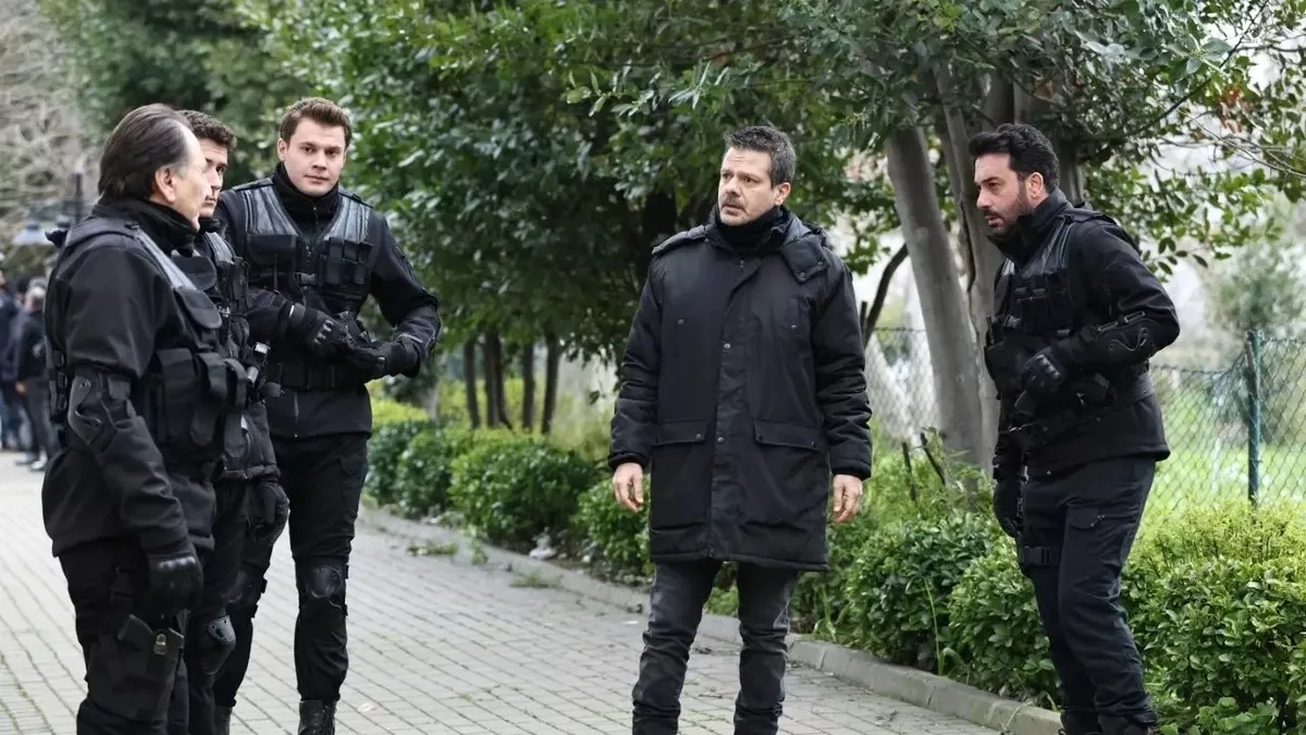 Arka Sokaklar bu akşam var mı, yok mu? 17 Nisan Kanal D yayın akışı ile Arka Sokaklar yayın tarihi