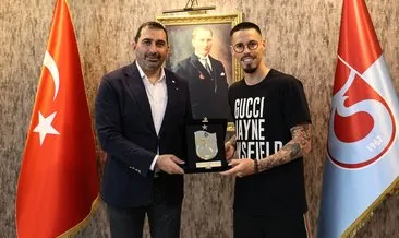 Trabzonspor’dan, futbolu bırakan Marek Hamsik’e teşekkür plaketi