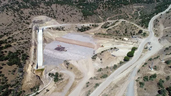 bakircaya-bir-mujde-daha-seklik-barajiinda-2024te-bereket-akacak-1695027355758.jpg