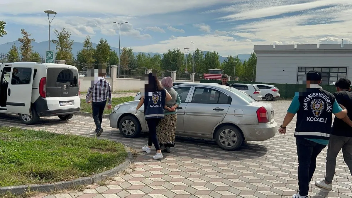 800 bin TL'lik elektronik eşya çalmışlardı! 4 şüpheli tutuklandı