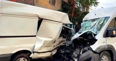 Minibüs ve panelvan çarpıştı: 1’i ağır 8 yaralı