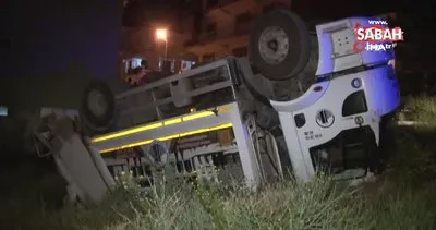 Ankara’da çöp kamyonu takla attı