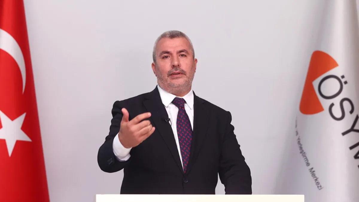 ÖSYM Başkanı Bayram Ali Ersoy: 7 bölgede online sınavlar yapacağız ÖSYM Başkanı Bayram Ali Ersoy: 7 bölgede online sınavlar yapacağız