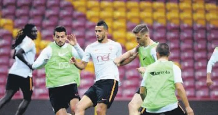 Belhanda oynuyor