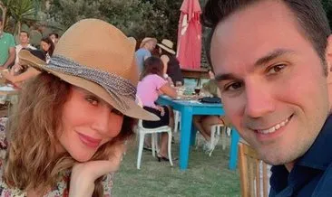 Demet Şener eşi Cenk Küpeli ile kumsalda el ele! 43 yaşındaki Demet Şener bikinisi ile plajın gözdesi oldu!