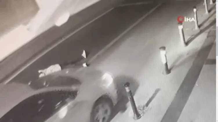 Alkol alan şahıs kendinden geçerek yola uzandı: Kendisini fark edemeyen sürücü üzerinden geçti!