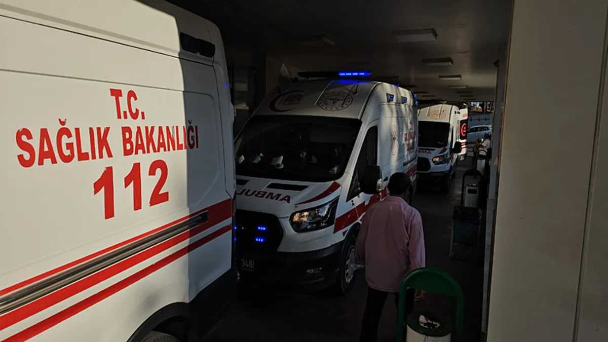 Şanlıurfa’da mal paylaşımı kavgası! Aileler taş ve sopalarla birbirine girdi: 9 yaralı Şanlıurfa’da mal paylaşımı kavgası! Aileler taş ve sopalarla birbirine girdi: 9 yaralı