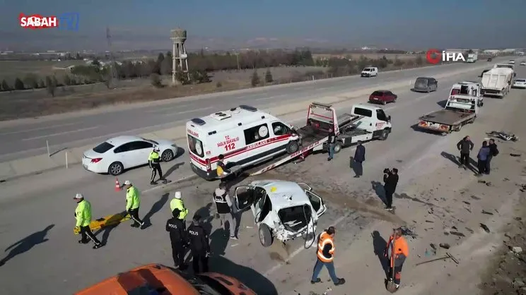 Ankara-İstanbul karayolunda kontrolden çıkan araç karşı şeride geçti: 2’si ağır 5 yaralı | Video