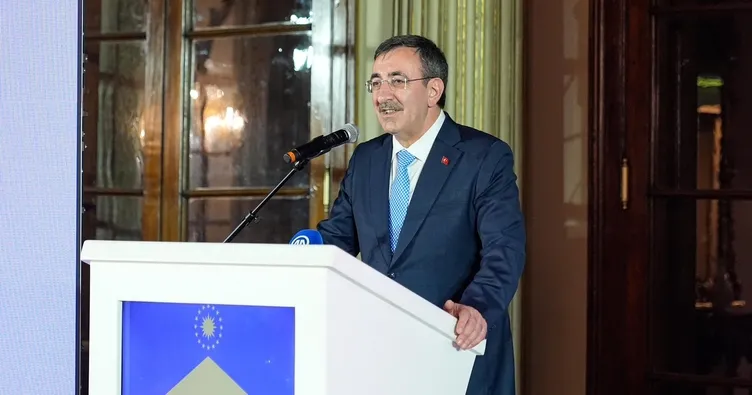 Cevdet Yılmaz’dan ’Milli Saraylar’ paylaşımı