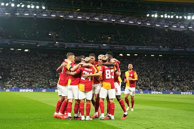 canli-galatasaray-kocaelispor-maci-okan-burukun-ilk-11-tercihi-belli-oldu-1789308193329.jpg