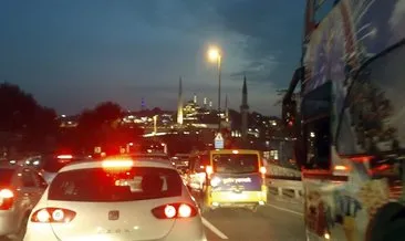 İstanbul trafiğinde her akşam aynı çile #istanbul