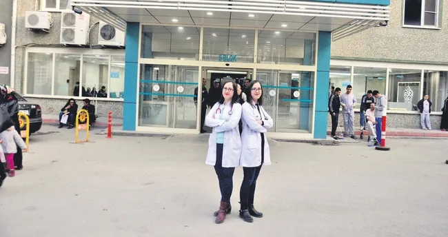 Meram’ın ikiz doktorları: Melek ve Dilek