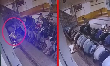 Kayseri'de vahşet! Park kavgası camiye taşındı! Bir anda defalarca kez bıçakladı! O anlar kamerada #kayseri