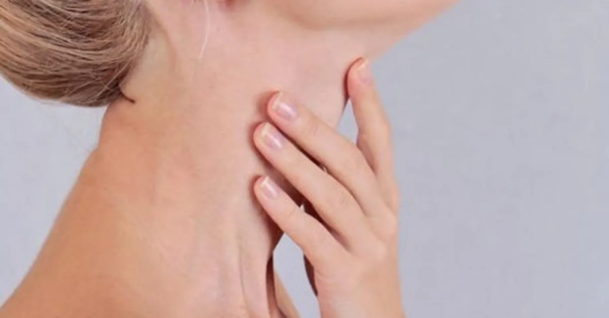 tiroit nodulu belirtileri nelerdir